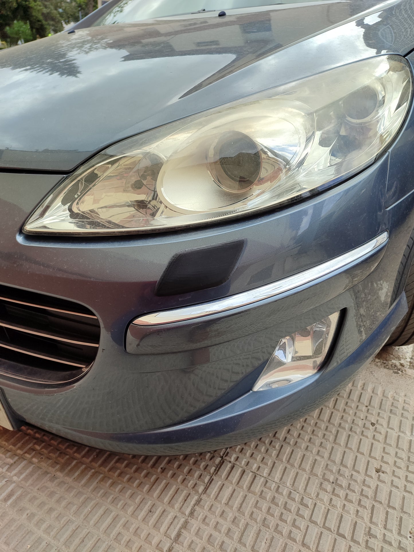 Tapa Lava Faros Derecha Peugeot 407