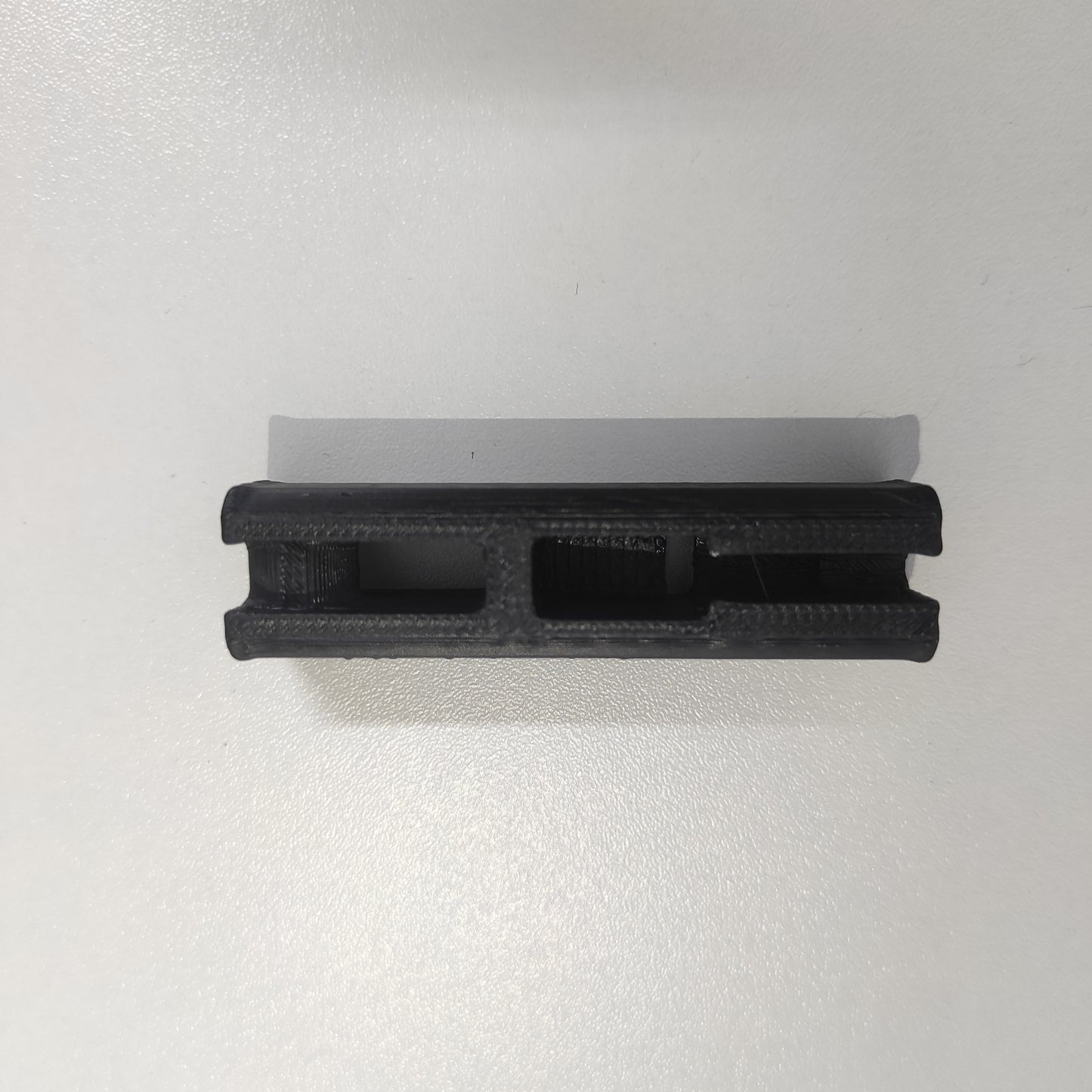 RENAULT LAGUNA I (1993-2001) GANCHO DE CABLE DE EMBRAGUE 7700423806